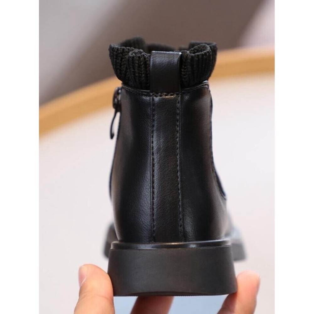 Booties Black Chelsea Big Girls Ankle Boots Size 6 Side Zip New - Picture 11 of 16